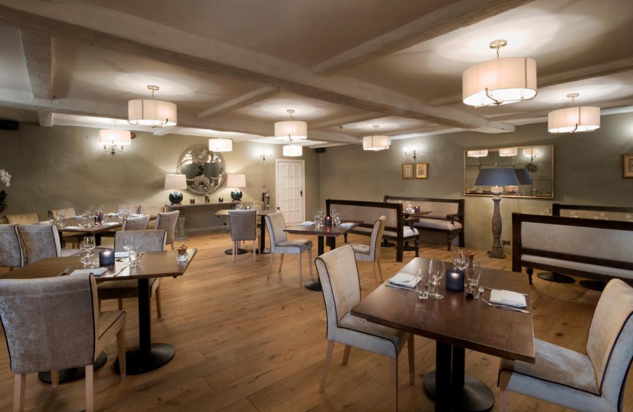 Boringdon Hall Hotel And Spa Plymouth Luaran gambar The restaurant at The Ivy, St. John's Wood